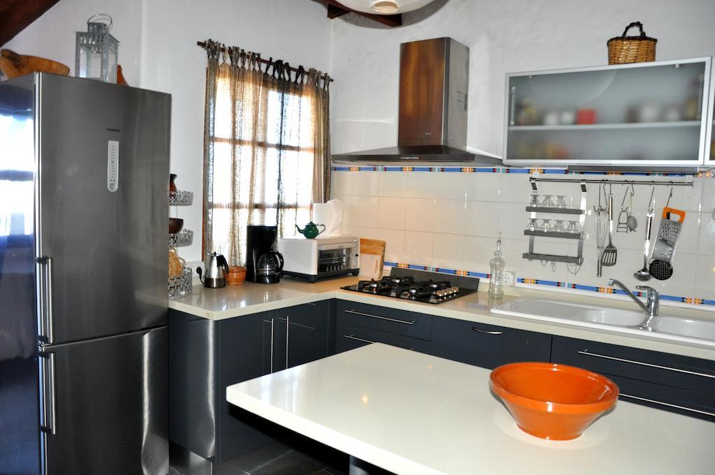 Pico Hincado Rural House Villa Alajeró Стая снимка