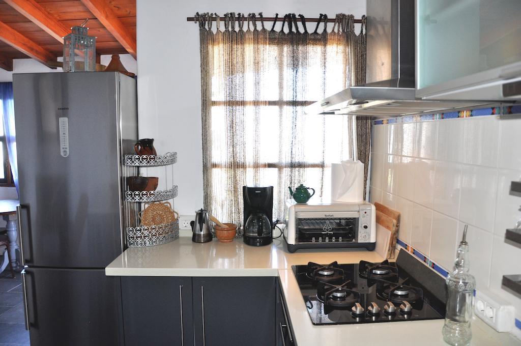 Pico Hincado Rural House Villa Alajeró Стая снимка